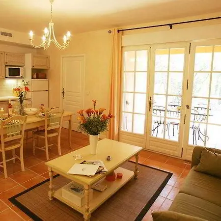 Appart hôtel Lagrange Domaine De Fayence